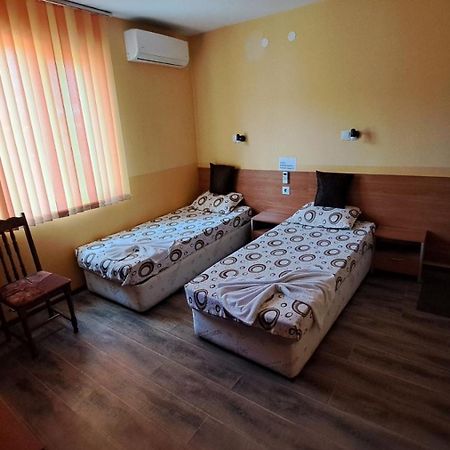 Hotel Toni Bukovluk Luaran gambar